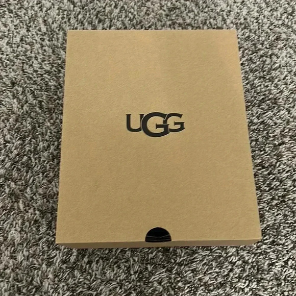Ugg W Classic Ultra Mini II - Picture 6 of 11